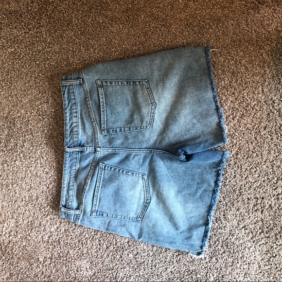 Wild Fable 4 Inch High Rise Short - Picture 3 of 3